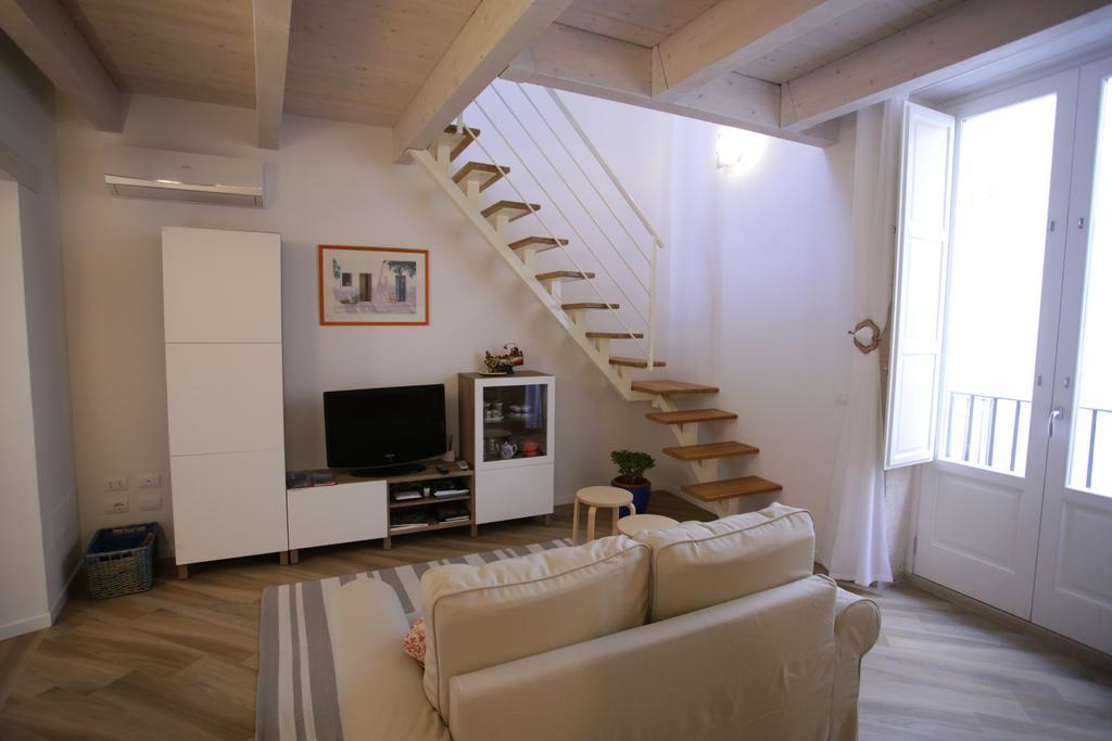 Dentrortigia Apartment Syracuse Exterior photo