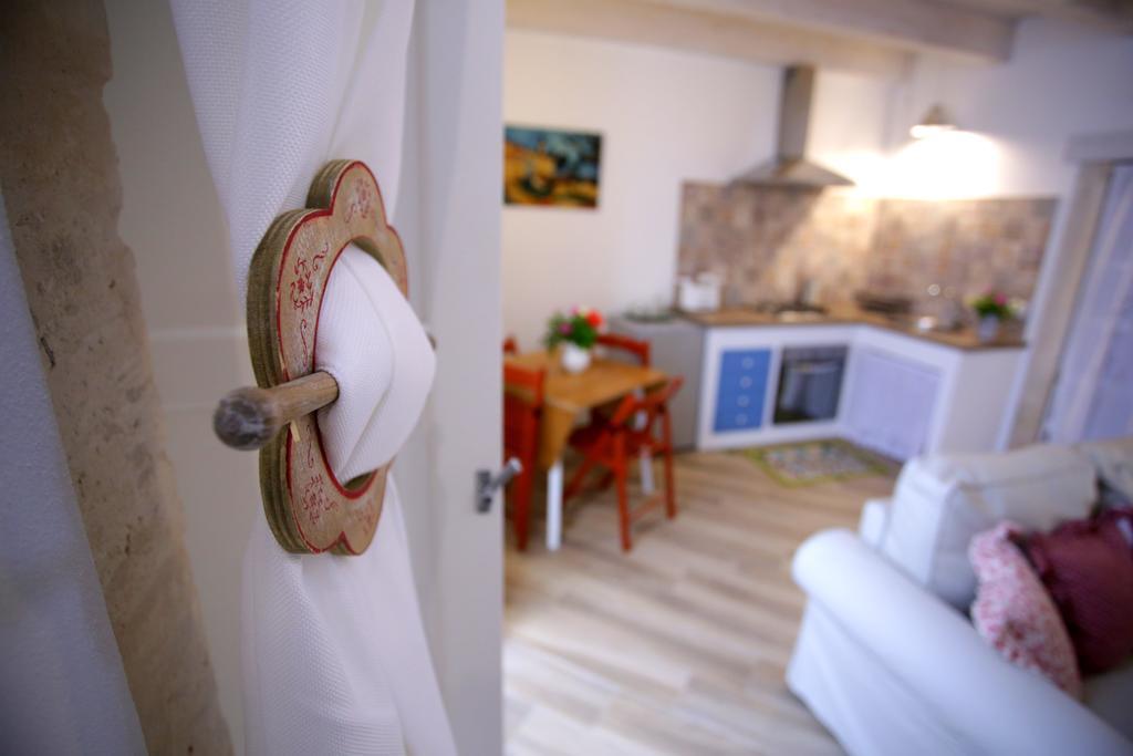Dentrortigia Apartment Syracuse Exterior photo