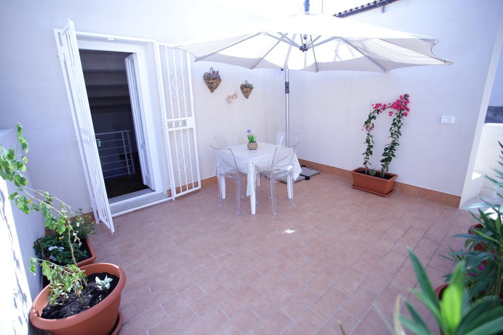 Dentrortigia Apartment Syracuse Exterior photo
