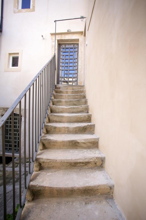 Dentrortigia Apartment Syracuse Exterior photo